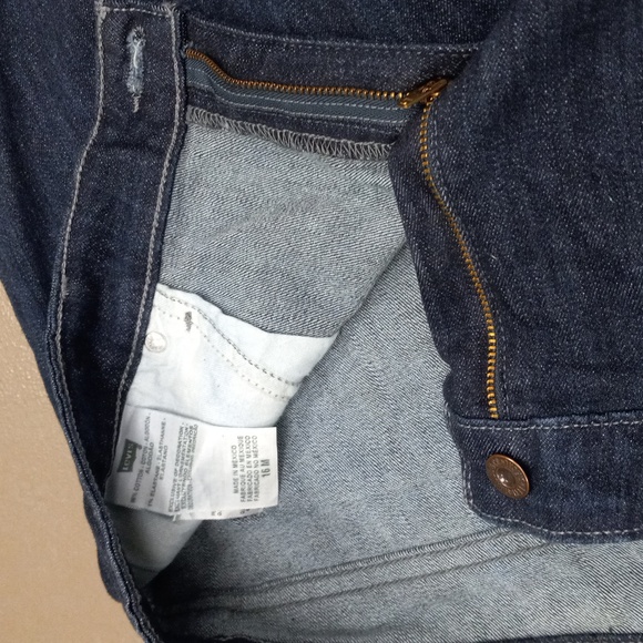Levi's The Original Jean, Darkwash, Mid Rise Skinny Jeans - Picture 9 of 14